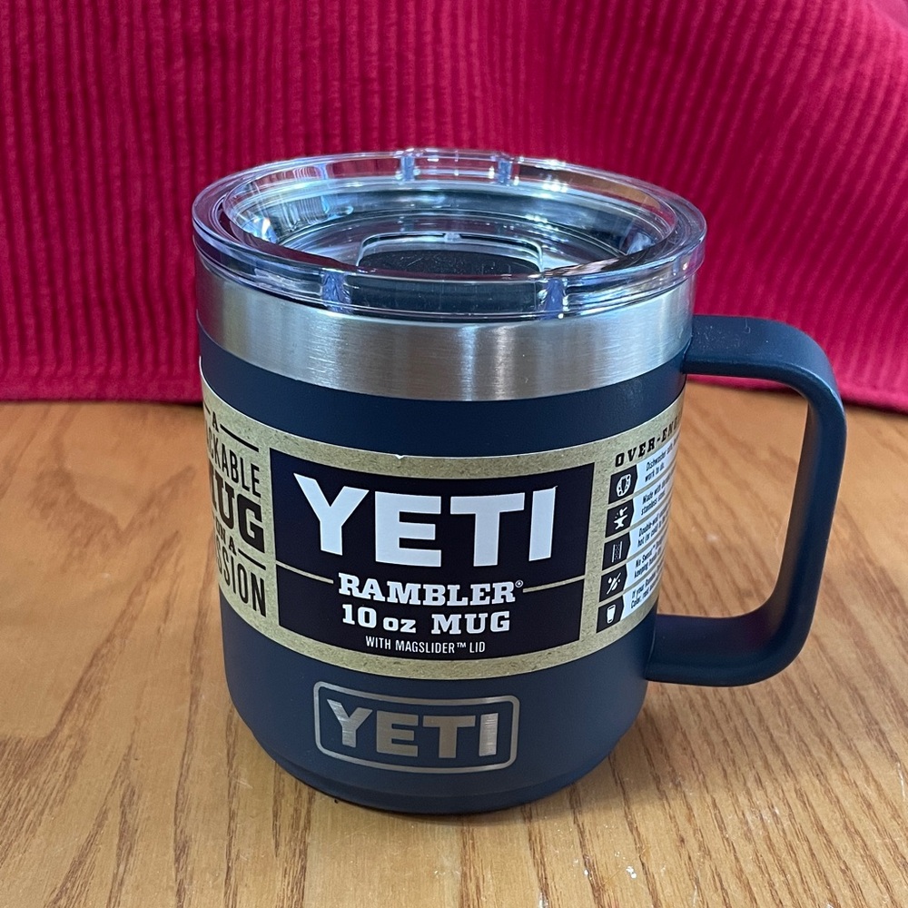 YETI Rambler Navy Mug with Clear Lid